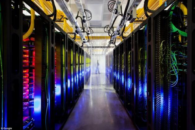Bu merkezlerin güvenliğine müthiş önem veren Google önceliklerinin kullanıcılarının bilgilerinin mahremiyetini korumak olduğunu söyledi.
