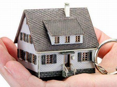 <p><strong>1 adet riskli yapı bulunan il ve ilçeler;</strong><br />Palandöken (Erzurum)<br />Pazarcık (K.Maraş)<br />Sandıklı (Afyonkarahisar)<br />Sarayköy (Denizli)<br />Silifke (Mersin)<br />Siverek (Şanlıurfa)<br />Sivrice (Elazığ)<br />Söğüt (Bilecik)<br />Sultanbeyli (İstanbul)<br />Sultanhisar (Aydın)<br />Suluova (Amasya)<br />Sur (Diyarbakır)<br />Suruç (Şanlıurfa)<br />Suşehri(Sivas)<br />Şarköy (Tekirdağ)<br />Şavşat (Artvin)<br />Şırnak<br />Şuhut (Afyonkarahisar)<br />Tarsus (Mersin)<br />Taşköprü (Kastamonu)<br />Türkoğlu (K.Maraş)<br />Urla (İzmir)<br />Ünye (Ordu)<br />Vakfıkebir (Trabzon)<br />Van<br />Yakutiye (Erzurum)<br />Yalvaç (Isparta<br />Yenipazar(AYDIN)<br />Yeşilli (Mardin) </p>