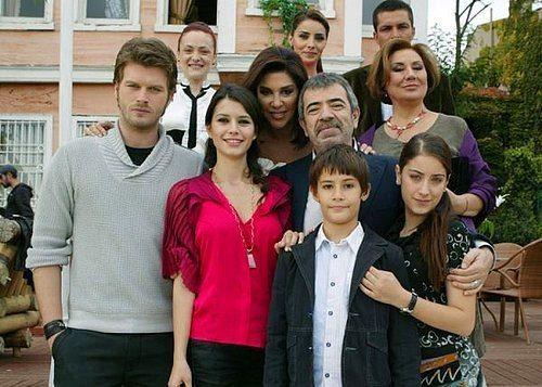<p>Aşk-ı Memnu dizisinde 'Bülent' rolüyle tanıdığımız Batuhan Karacakaya artık büyüdü. </p>
