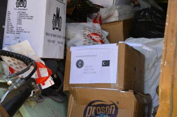 <p>Bugün sabah saatlerinde ilçenin Abdulkadirpaşa Mahallesi'nde PKK'lılar bir eve yerleştirdikleri el yapımı patlayıcıyı askerlerin bulunduğu sırada infilak ettirdi.</p>
