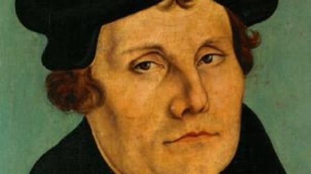 <p>1517: Martin Luther tarafından Reform hareketlerinin başlatılması ve Protestanlığın doğuşu</p>

<p> </p>
