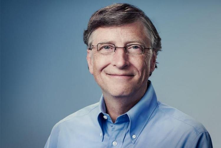 <p><span style="color:#FFFF00"><strong>Dünyanın en zengin adamı- Bill Gates</strong></span><br />
<br />
Microsoft'un kurucusu ve efsanevi CEO'su Bill Gates, dünyanın en zengin adamı unvanını kimselere kaptırmıyor. 80 milyar dolarlık bir servetin sahibi Gates, kırılması en zor rekorlarından birini de elinde tutuyor.</p>
