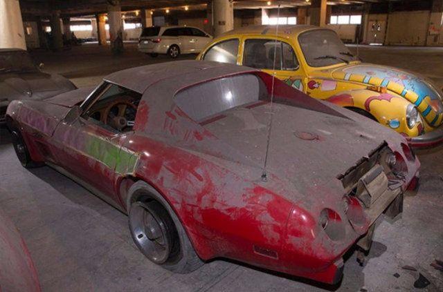 <p>İşte Corvette sevenlerin rüyasını süsleyen garajdan kareler...</p>
<p> </p>