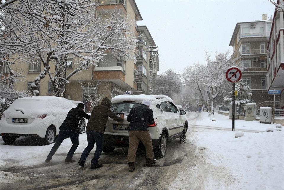 <p>ANKARA</p>
