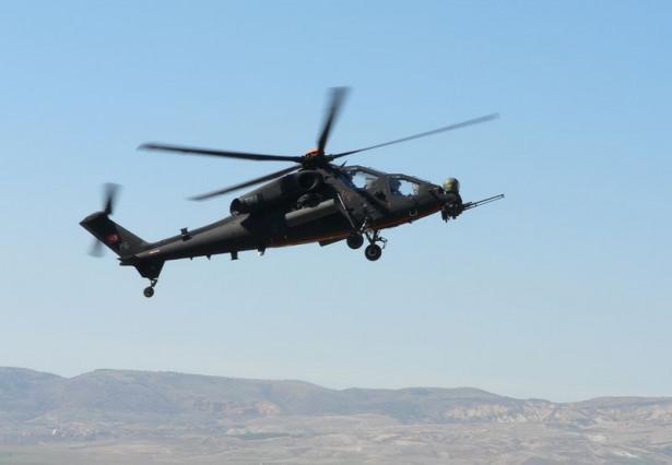<p>Yakın hava desteği görevleri ve çok amaçlı görevler için iki tip olarak tasarlanan ATAK helikopteri, ağır silah yükü ile zorlayıcı "sıcak hava-yüksek irtifa" görevlerini başarıyla yerine getirebiliyor.</p>

<p> </p>
