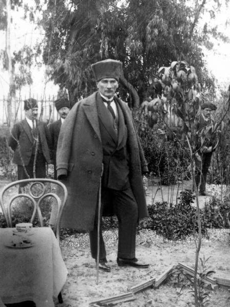 <p>Yeni Türkiye'deki gelişme henüz tamamlanmadı. Bu yol sonuna kadar gidilmeli.</p>