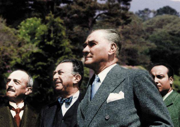 <p>1923: “Yüzyıllardır düşmanlarımız biz Türklere karşı kin duyguları besliyorlar”</p>