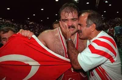 1996 ATLANTA OLİMPİYAT OYUNLARI Hamza Yerlikaya    (82-Grekoromen)    Altın Mahmut Demir    (130-Serbest)    Altın Mehmet Pirim    (62-Grekoromen)    Bronz 