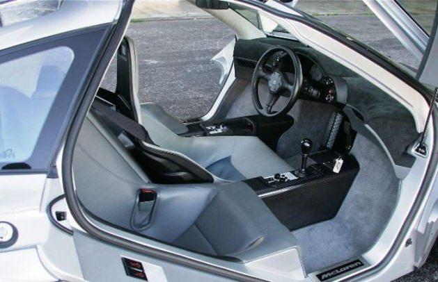 <p>McLaren F1</p>