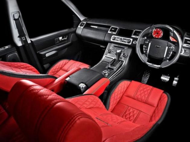 <p>Kahn Design Range Rover</p>