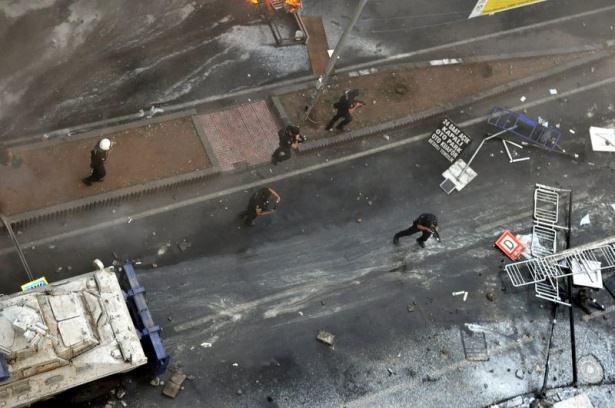 <p><em><strong>DİYARBAKIR</strong></em></p>
