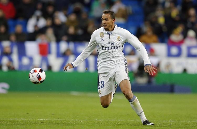 <div>Danilo</div>
<div> </div>
<div>İngiltere Premier Lig ekibi Manchester City, İspanya'nın Real Madrid takımından Brezilyalı savunma oyuncusu Danilo'yu renklerine bağladı. </div>