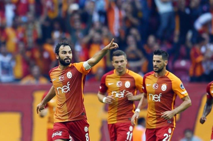 <p>11- Galatasaray (386.000)</p>
