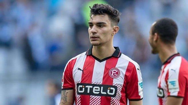 <p>Kaan Ayhan - Fortuna Düsseldörf (Bundesliga 2)</p>