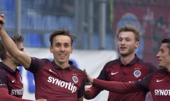 <p><strong>Çekya:</strong> Yabancı sınırlaması yok. En fazla 3 yabancı futbolcu ilk 11'de sahaya çıkabilir.</p>
