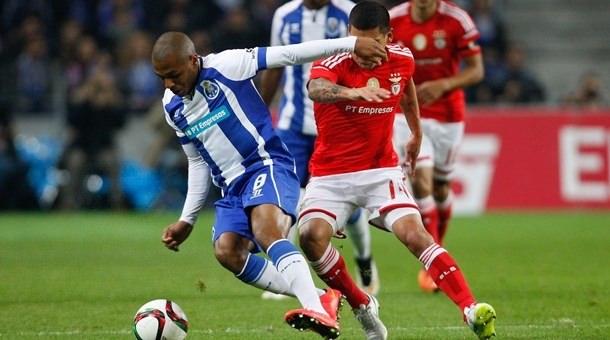 <p><strong>Portekiz:</strong> Yabancı sınırlaması yok. Tüm yabancılar ilk 11'de sahaya çıkabilir.</p>