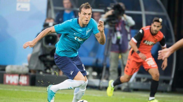 <p><strong>Rusya:</strong> Yabancı sınırlaması yok. En fazla 7 yabancı futbolcu ilk 11'de sahaya çıkabilir</p>