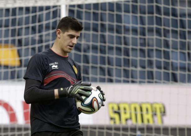 <p>Thibaut Courtois - Chelsea (22 yaşında)</p>
<p> </p>