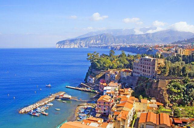 <p class="MsoNormal">18- Sorrento, İtalya<o:p></o:p></p>
<p class="MsoNormal">Günlük ücret 148 dolar olarak belirlenmiş.</p>