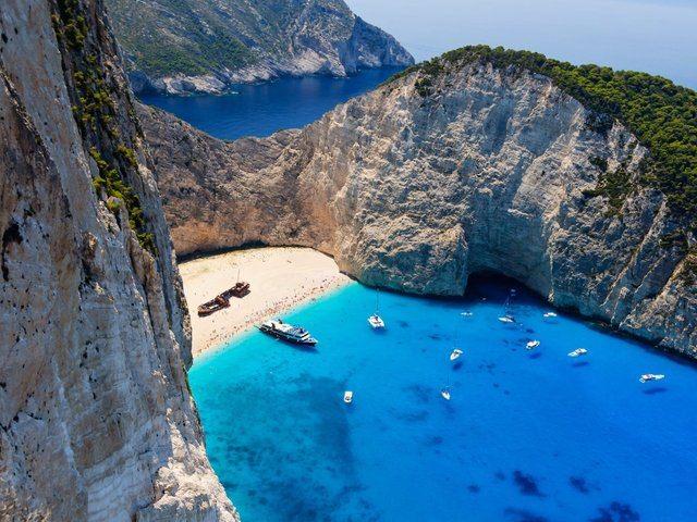 <p class="MsoNormal">10- Zante, Yunanistan</p>
<p class="MsoNormal"><o:p></o:p></p>
<p class="MsoNormal">Endekse göre 103 dolarla en ucuzlar listesine giriyor.</p>