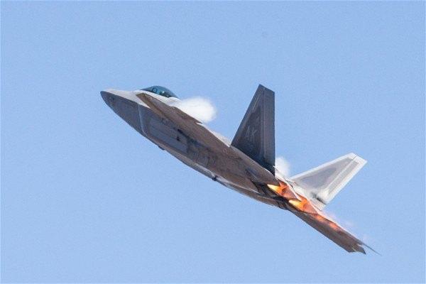 <p>F-22A Raptor savaş uçağı</p>

<p> </p>
