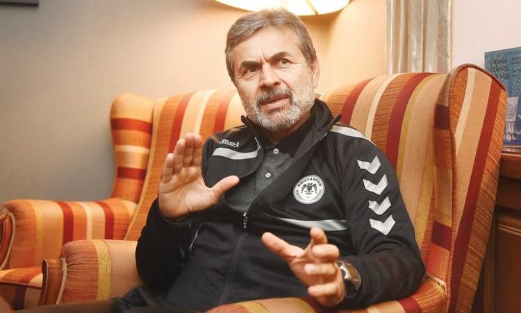 <p>Sezon başında Fenerbahçe’ye gelmeniz konusunda sizinle görüşme yapıldı değil mi?..</p>

<p> </p>

<p>- Evet bir temas oldu, gelemeyeceğimi söyledim. Çünkü 1 hafta vardı ligin başlamasına... Ancak şunu söylemem gerekiyor, Fenerbahçe’ye dönmeyi istemediğimi söylemiyorum. İstedim ben bunu. Ancak devamında bunun doğru bir davranış olmayacağına karar verdim.</p>

<p> </p>
