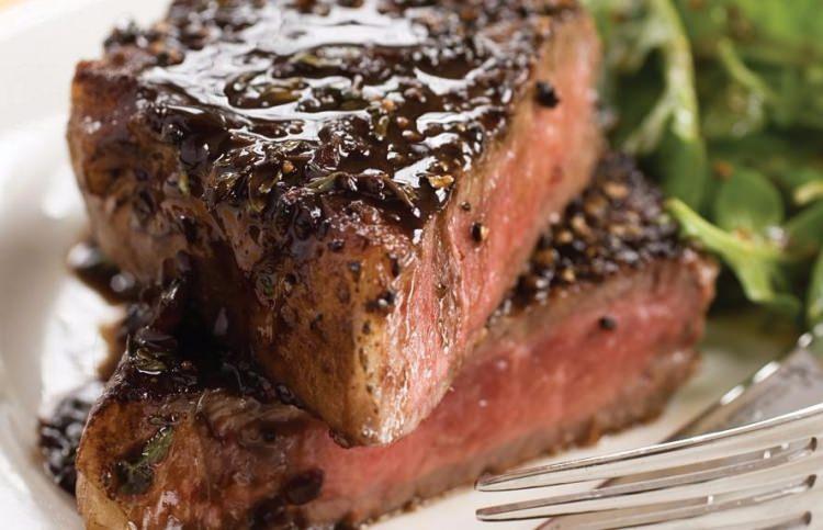 <p>Bu protein oksijenle karşılaşınca kırmızıya dönüyor ve yüksek ısı ile karşılaşınca da daha koyu bir renk alıyor. </p>