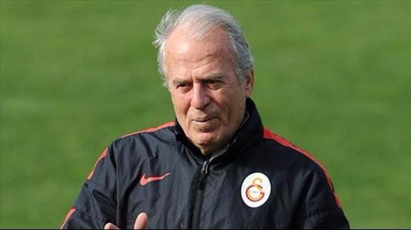<p>Mustafa Denizli</p>
