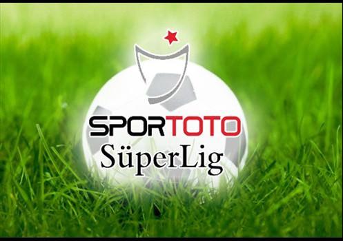 Futbolun hatalar oyunu olduğunu hepimiz biliyoruz. Bu camiada görev yapan herkes insan ve hepimiz biliyoruz ki beşer zaman zaman şaşar. Ama aşağıda sıraladığımız teknik direktör hatalarını hatırlayınca yine de irkiliyorsunuz, göz göre göre de olmaz diyorsunuz. Ama bakın, olunca oluyormuş... 