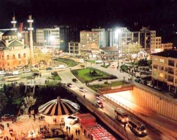 <p><strong>Gaziosmanpaşa Nüfusu: </strong>1,013,048<br />
<strong>En çok hangi ilden vatandaş var:</strong> Sivas</p>

<ul>
</ul>
