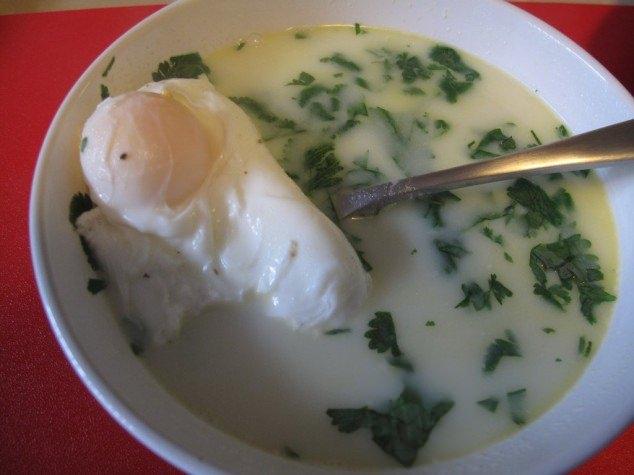<p><strong>Kolombiya</strong></p>
<p>Changua adlı yeşil soğan, süt ve yumurta</p>