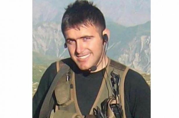 <p>Şırnak'ta dün akşam düzenlenen törenin ardından, sabah saatlerinde askeri helikopterle Çankırı'nın Ilgaz ilçesine getirilen Uyanık'ın cenazesi, Ilgaz Devlet Hastanesi morguna konuldu.</p>
<p> </p>