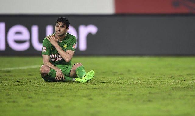 <p>Futbolcuysa sosyal medyadan bunu inkar etti.</p>
