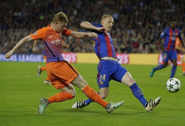 <p><strong>JEREMY MATHIEU</strong></p>
<p>VALENCIA'DAN 20 MİLYON EURO'YA</p>