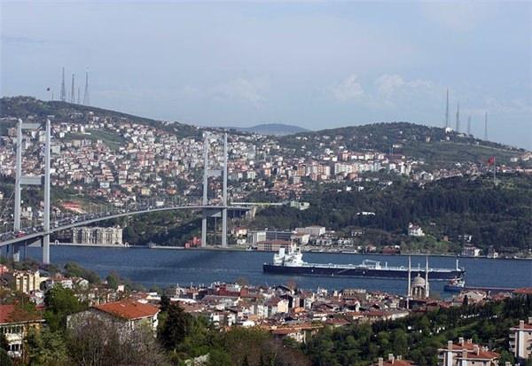 <p><strong>Sarıyer</strong><br />
2 yıl önce: 6.000 TL/m²<br />
Şimdi: 8.080 TL/m²</p>