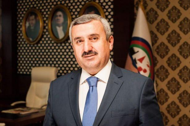 <p>KÖRFEZ BELEDİYE BAŞKANI İSMAİL BARAN’IN BABALAR GÜNÜ MÜNASEBETİYLE BİR MESAJ YAYIMLADI. </p>
