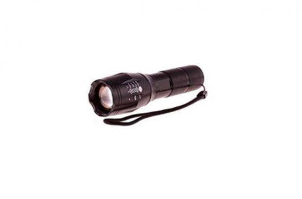 <p>Üretici: Anka İletişim Elektronik San. Tic. Ltd. Şti.<br />
Marka-model: LİNG HANG Marka LH-8388 Model Şarjlı El Feneri</p>
