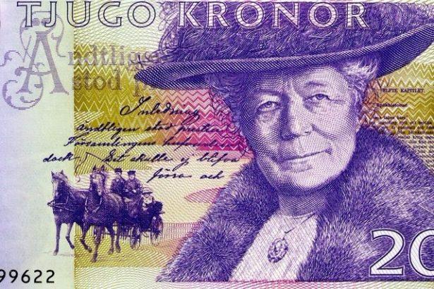 <p><strong>İSVEÇ</strong></p>

<p>İsveç'in kadın portreli pek çok banknotu oldu. Önce İsveçli opera sanatçısı Jenny Lind sonra Nobel Barış Ödülü'nü kazanan ilk kadın olan Selma Lagerlöf sonra da Uzun Çorap Pippi adlı çocuk kahramanını yaratan Astrid Lindgren 20 krona banknotlarında yer aldı. Greta Garbo ve opera sanatçısı Birgit Nilsson da bu yıl yer alacak.</p>

<p> </p>
