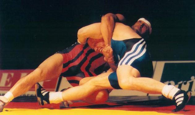 1992 BARCELONA OLİMPİYAT OYUNLARI Mehmet A.Pirim    (62-Grekoromen)    Altın Hakkı Başar    (90-Grekoromen)    Gümüş Kenan Şimşek    (90-Serbest)    Gümüş Ali Kayalı    (100-Serbest)    Bronz 