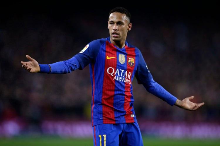<p>Neymar (Barcelona)</p>
<p>İsteyen kulüpler: Manchester United</p>