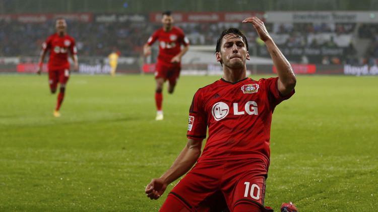 <p>Hakan Çalhanoğlu (Bayer Leverkusen)</p>

<p>İsteyen kulüpler: BarcelonaOrta saha transferi yapmayı planlayan Barcelona'nın iki hedefi var; Verratti ve Hakan Çalhanoğlu. Barça, Çalhanoğlu için 30 milyon euroluk (118 milyon lira) bonservis ödemeye hazır.</p>
