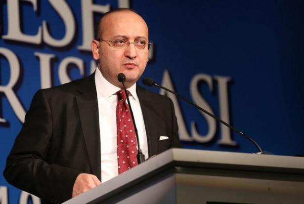 <p>Doktora: Marmara &Uuml;niversitesi Sosyal Bilimler Enstit&uuml;s&uuml; Siyaset ve Sosyal Bilimler B&ouml;l&uuml;m&uuml;</p>
