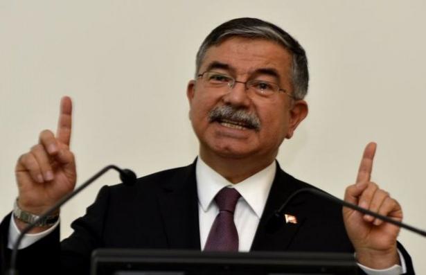 <p>Doktora: Ankara &Uuml;niversitesi Sosyal Bilimler Enstit&uuml;s&uuml; &Ouml;zel Hukuk</p>
