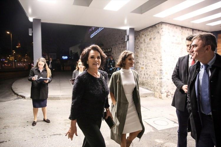 <p>Hülya Koçyiğit - Atiye</p>

