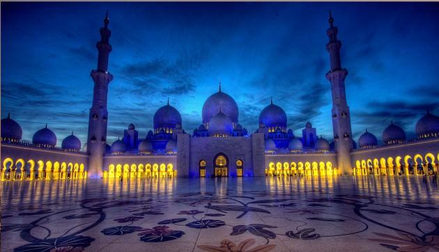 <p>Sheikh Zayed Grand Camii- Abu Dhabi</p>
