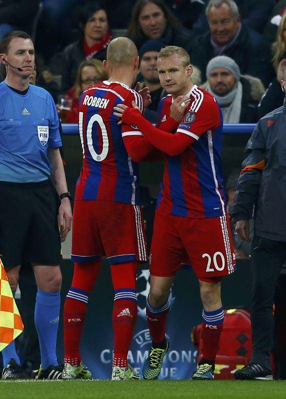 <p>Şampiyonlar Ligi 2.Tur rövanş maçında Bayern Münih 0-0'ın rövanşında evinde Lucesculu Shakhtar'ı 7-0 yendi.</p>