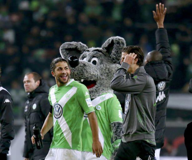<p>2. Wolfsburg, lider Bayern Münih'i 4-1'le dağıttı</p>
