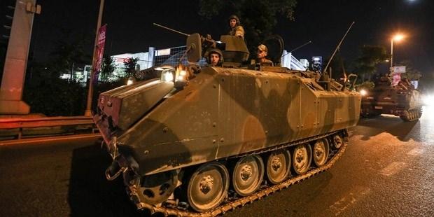 <p>Darbenin başarılı olması durumunda gözaltına alınacak kişilerin buraya nakledilmesi için cezaevine saldırı planlandığı iddia edildi.</p>
<p> </p>