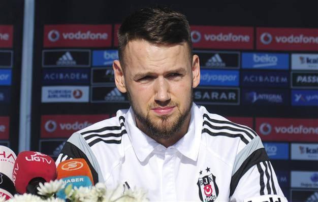 <p>Alexander Milosevic</p>
