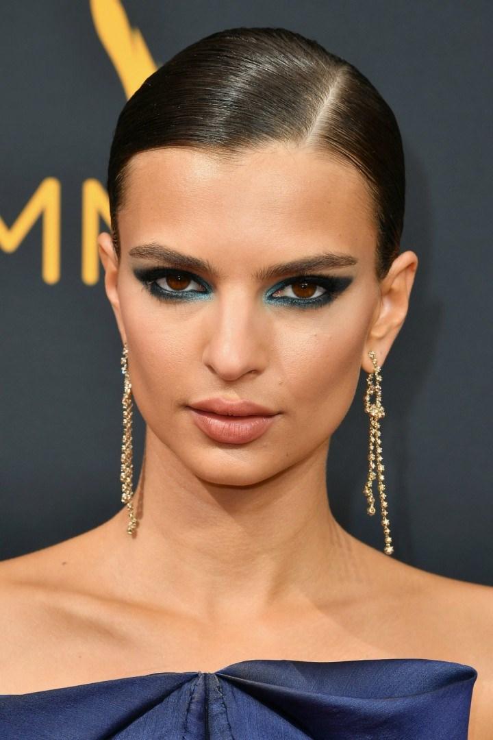 <p>Emily Ratajkowski</p>
